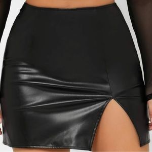 Slightly Stretchy Leather Skirt